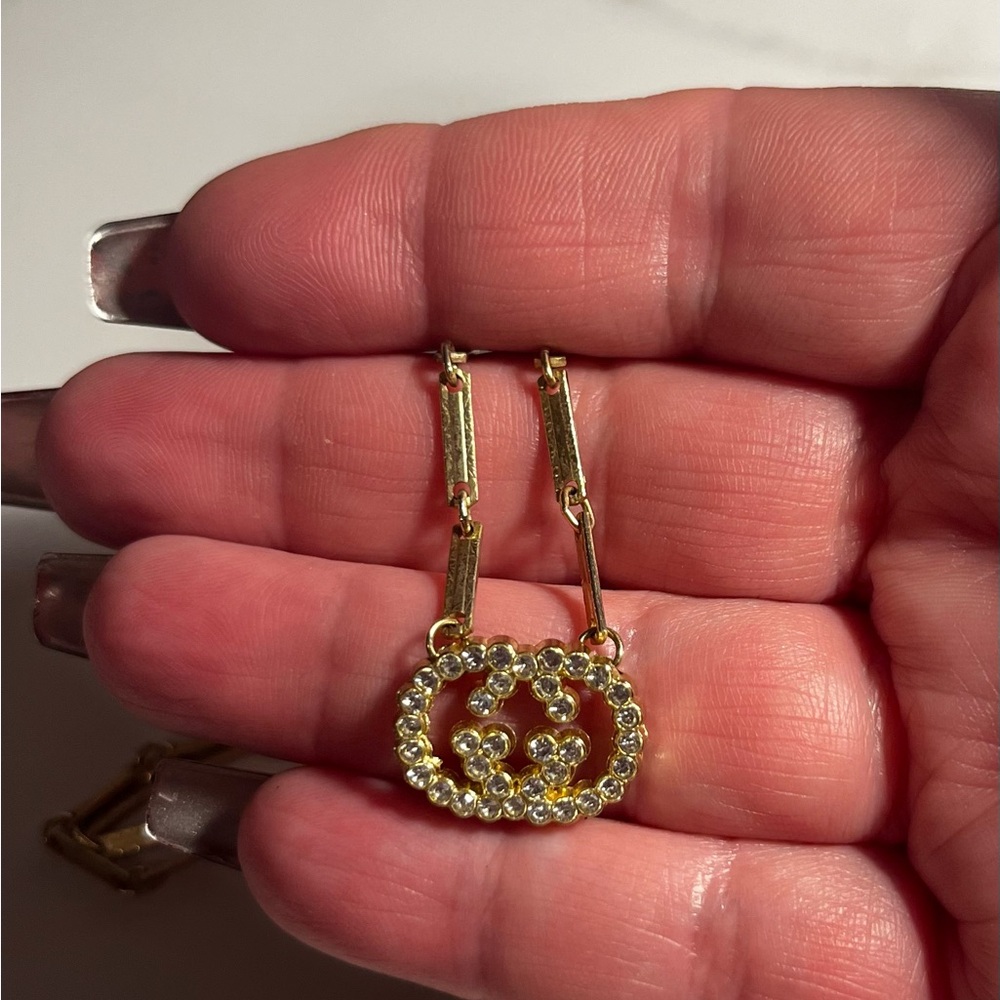 Elegant Gold-Tone Necklace